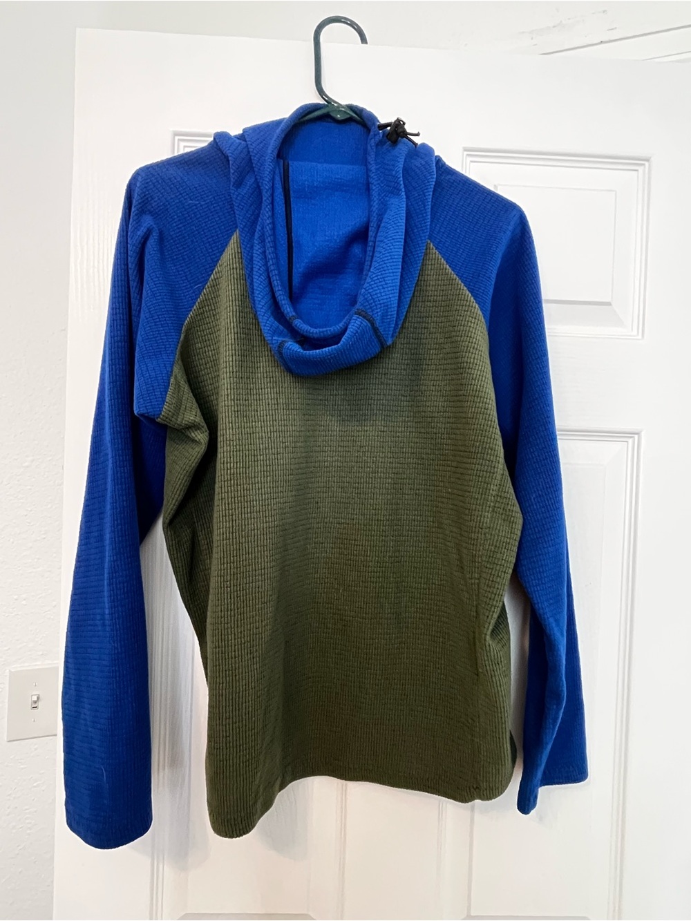 Men’s Melanzana size M - Picture 2 of 4